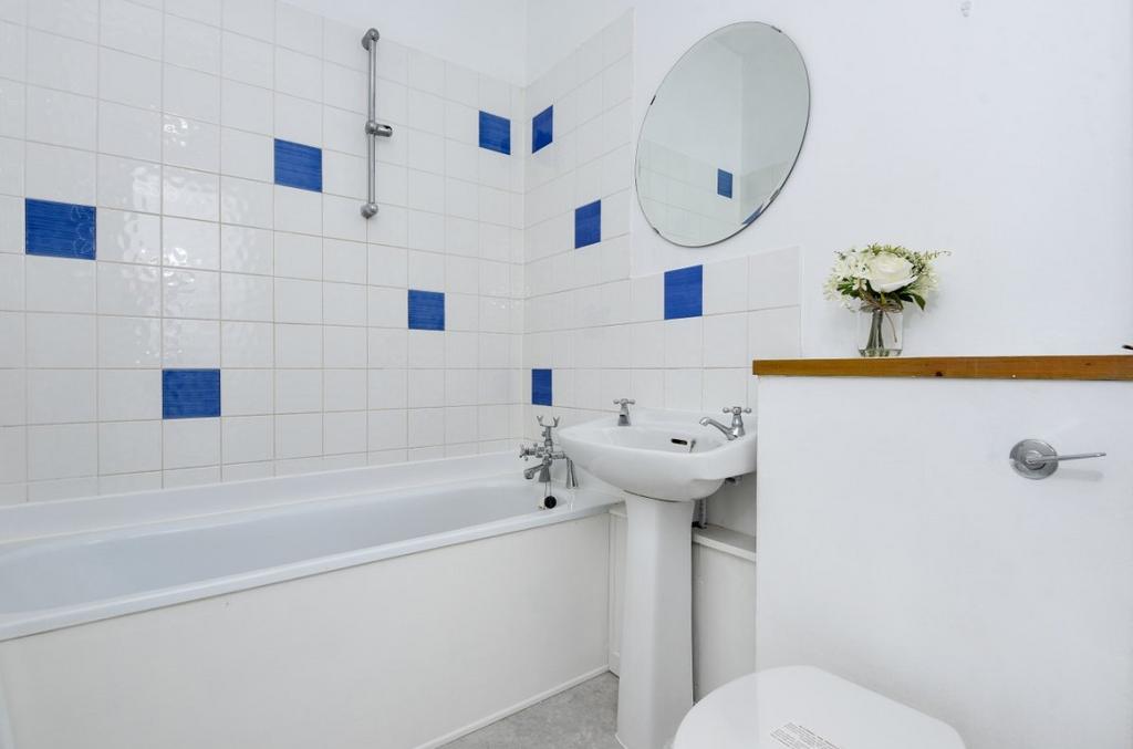 Mont - Bath