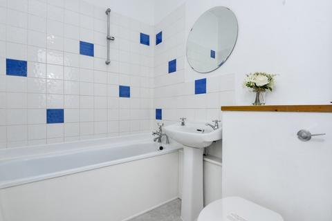 undefined, Montpelier Vale, Blackheath, London, SE3