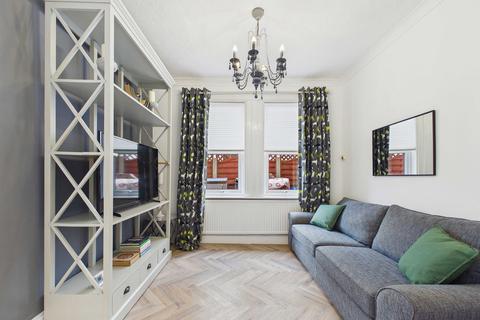 2 bedroom flat for sale, Grosvenor Road, Westcliff-on-sea, SS0