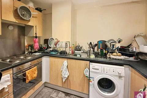 2 bedroom duplex to rent, Wilbraham Road, Manchester, Greater Manchester, M14