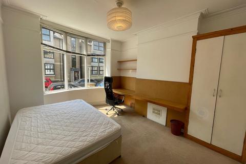6 bedroom terraced house to rent, Western Road, Oxford