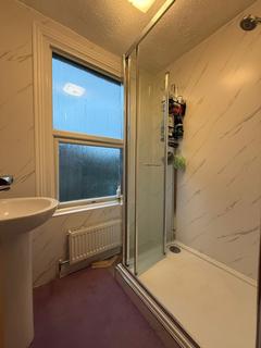 6 bedroom semi-detached house to rent, James Street, Oxford