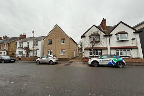 3 bedroom flat to rent, Lime Walk, Headington, Oxford