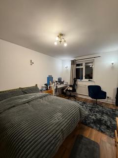 3 bedroom flat to rent, Lime Walk, Headington, Oxford