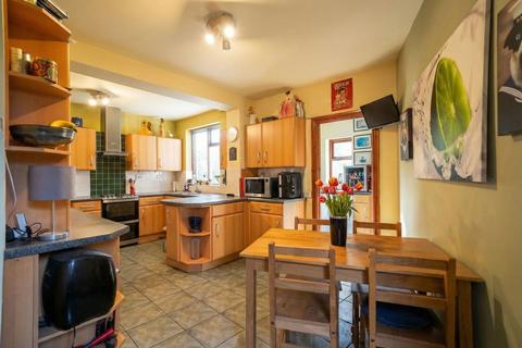4 bedroom semi-detached house for sale, Shirley Road, Hall Green