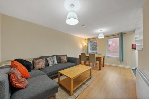 3 bedroom flat to rent, West Graham Street, Glasgow City, Glasgow, G4