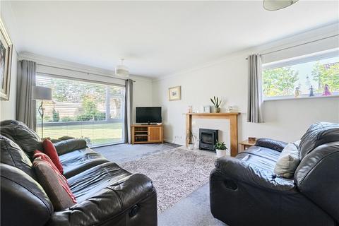 4 bedroom detached house for sale, Forest Close, North Baddesley, Southampton, Hampshire