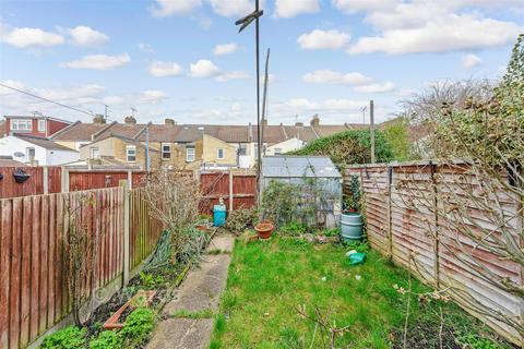 3 bedroom terraced house for sale, Priestfield Road, Gillingham, Kent