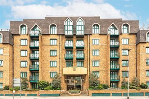 2 bedroom flat for sale, Westminster Bridge Road, London SE1