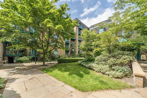2 bedroom flat for sale, Westminster Bridge Road, London SE1