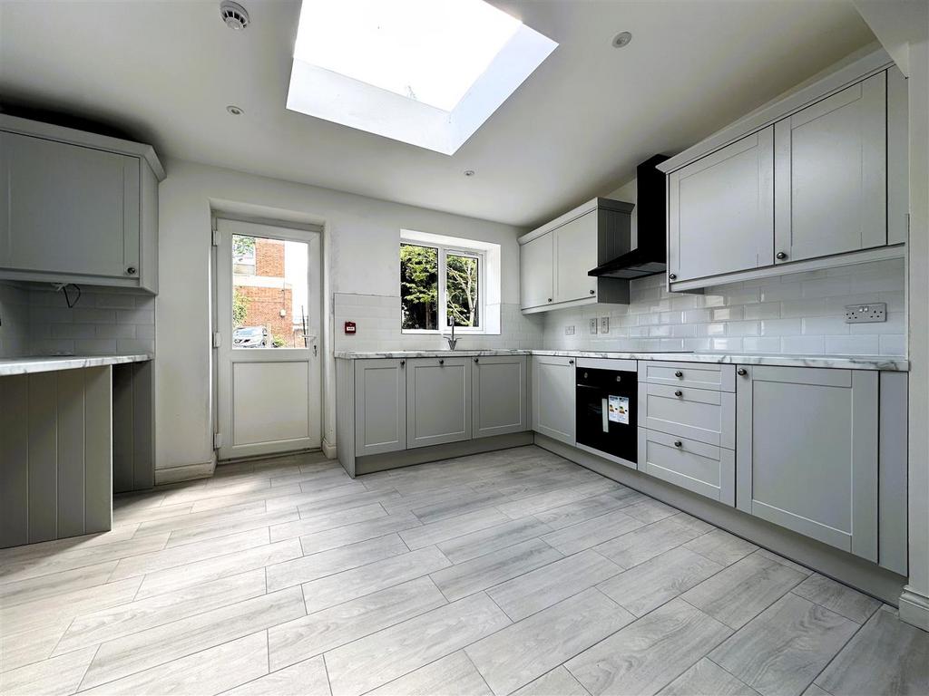 Kitchen I.jpg