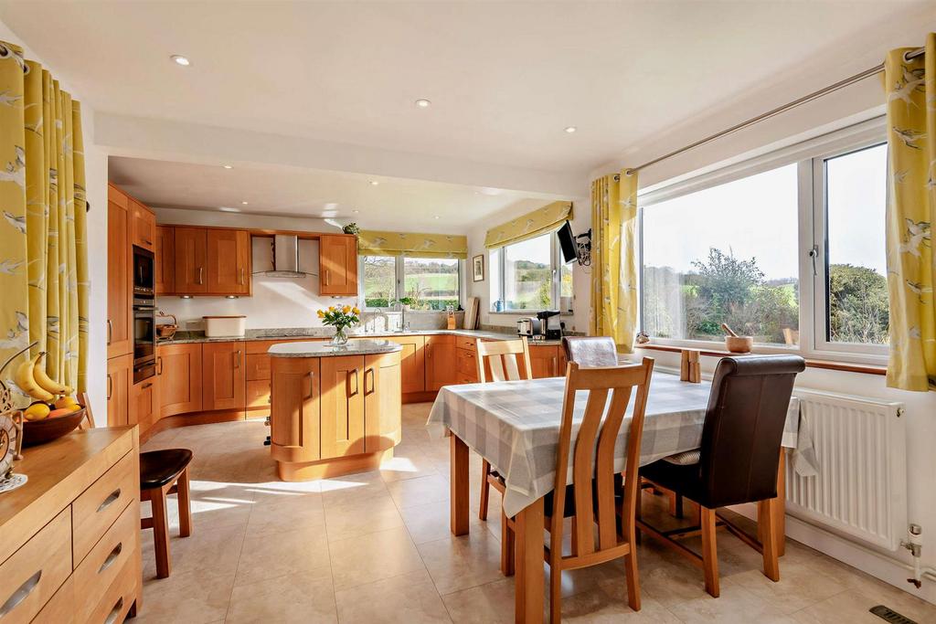 8678881-interior06-800.jpg