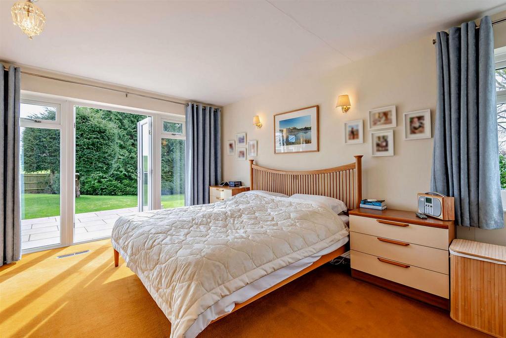 8678881-interior20-800.jpg