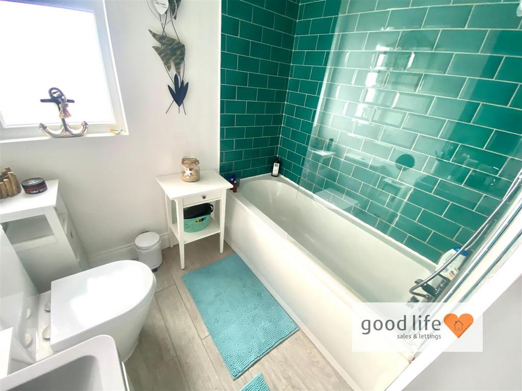 20260215 112012960 i OS9henrystreetsouth.jpg