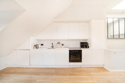 1 bedroom flat for sale, Kingston Road, London SW19