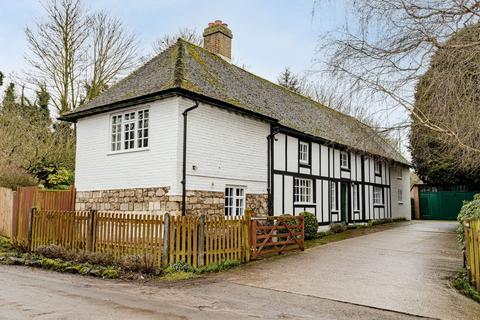 4 bedroom detached house for sale - Mutton Lane, Ospringe, ME13