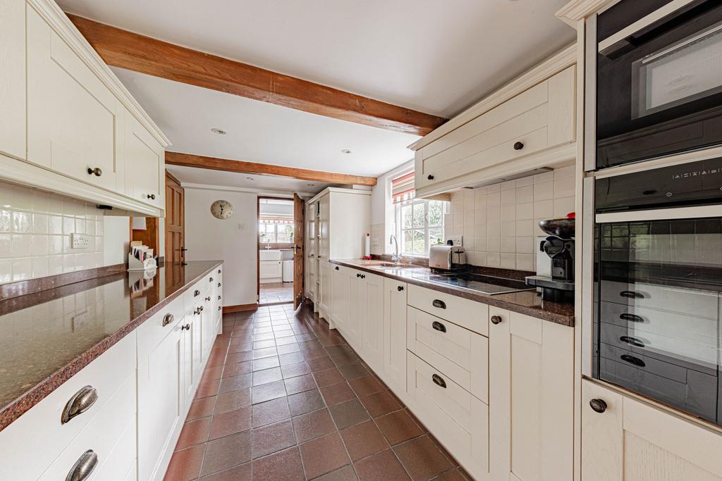 Kitchen (1)