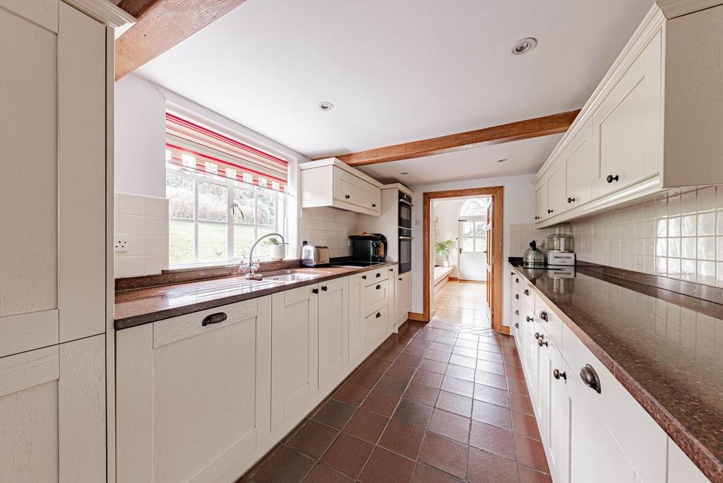 Kitchen (1)