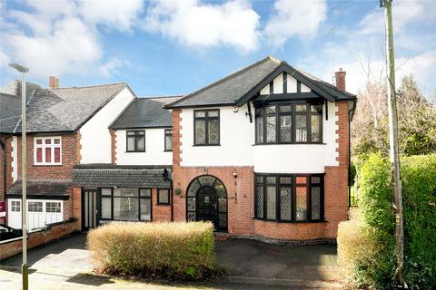 Carisbrooke Avenue, Leicester LE2