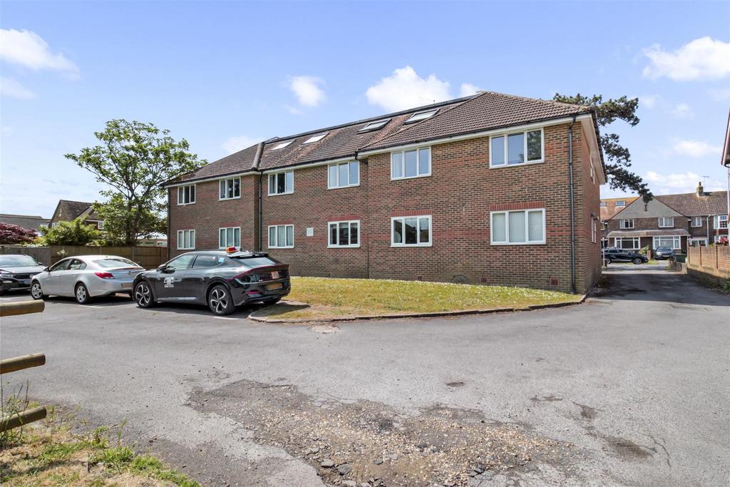 Woodsdale Court, 6 12.JPG
