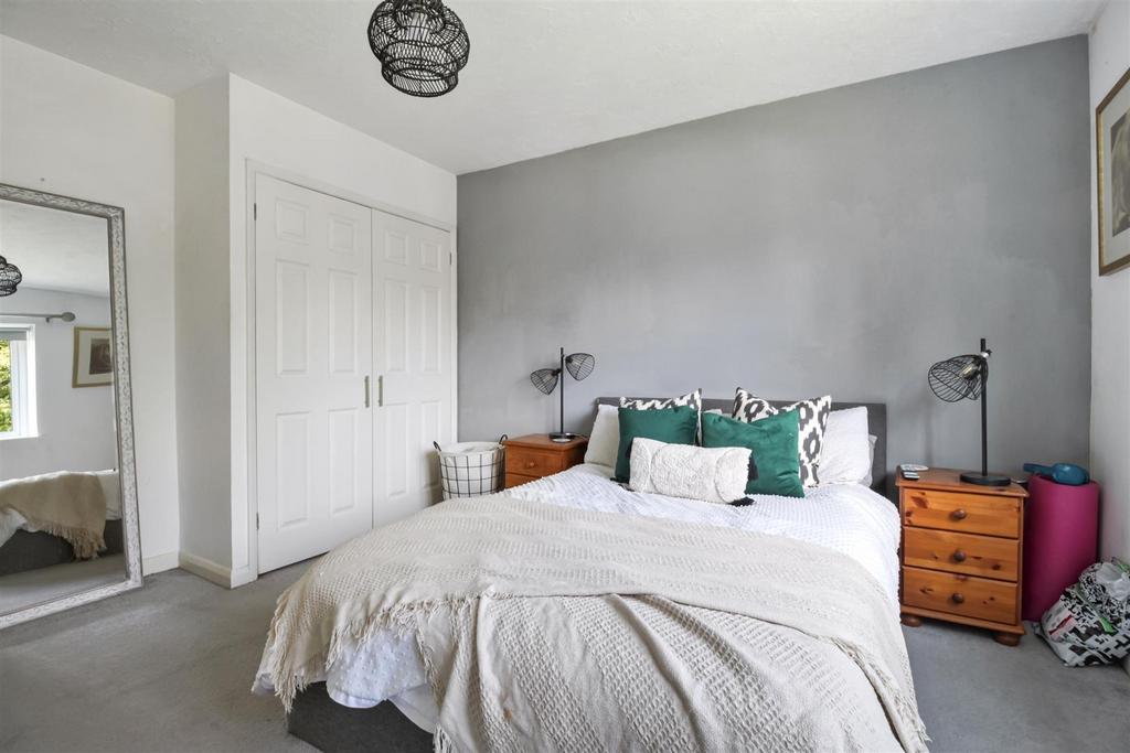 Woodsdale Court, 6 10.JPG