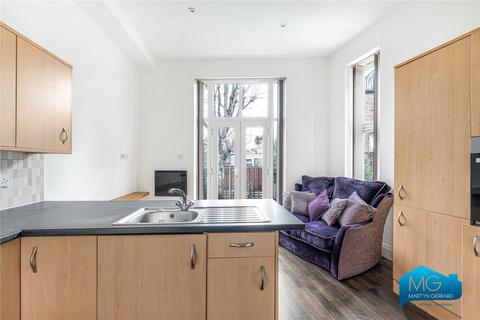 Studio to rent, Quex Road, West Hampstead, London, NW6