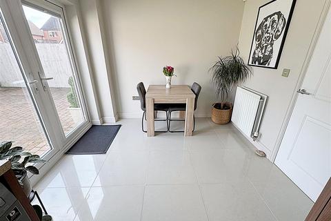 undefined, Sheldon Road, Scartho Top, Grimsby, M.E. Lincs, DN33 3GA