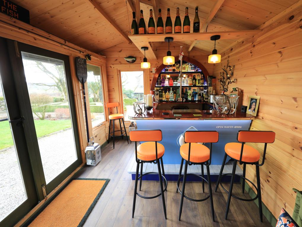 Summer House Bar