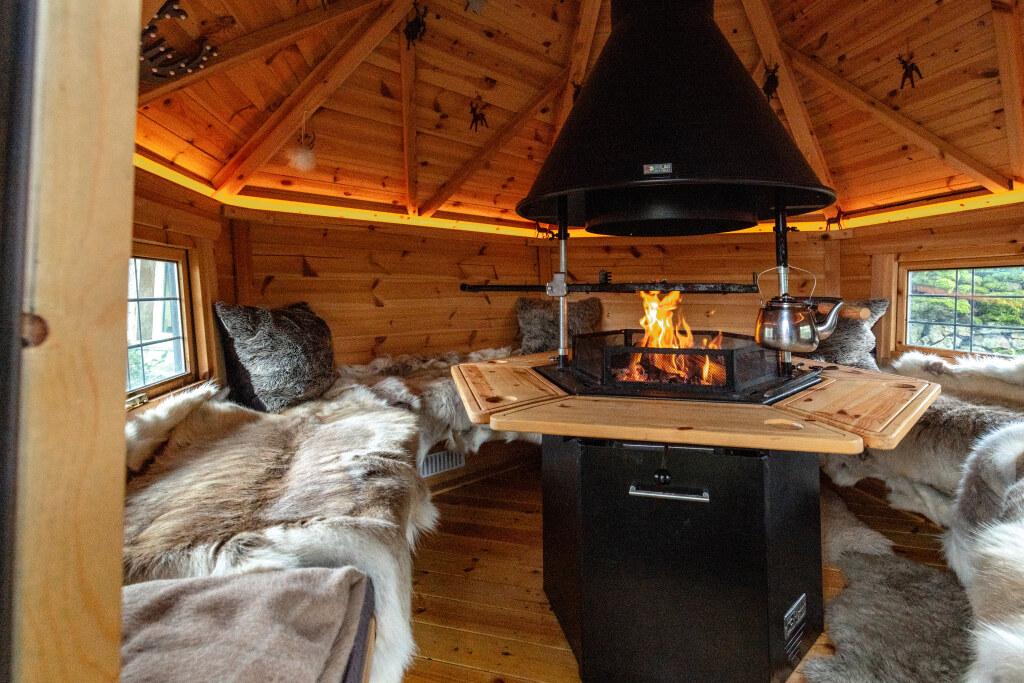 Artic Cabin