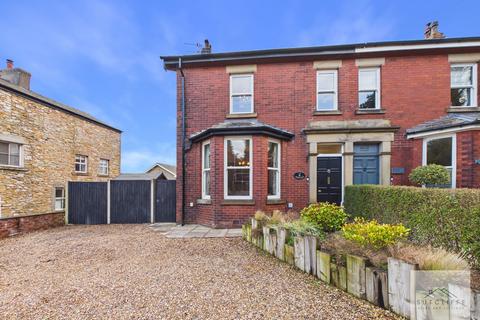 4 bedroom semi-detached house for sale, Garstang Road, Bowgreave, PR3