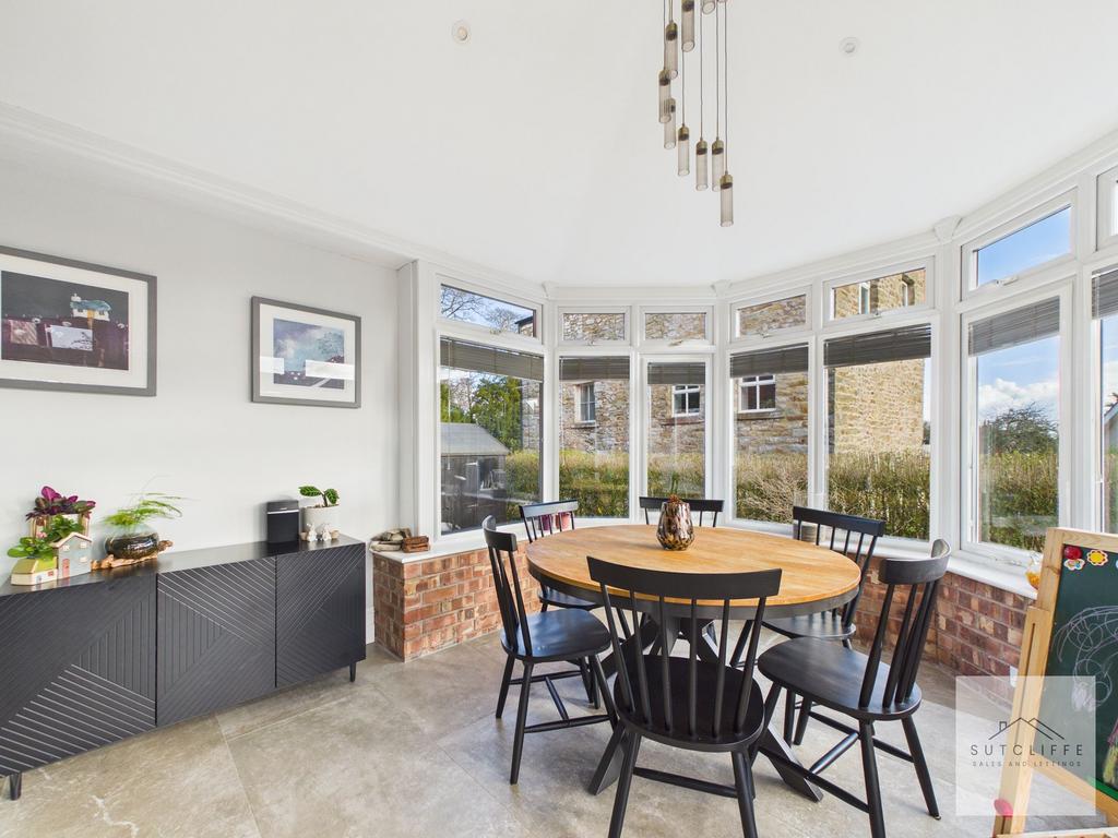 Orangery/Dining Room