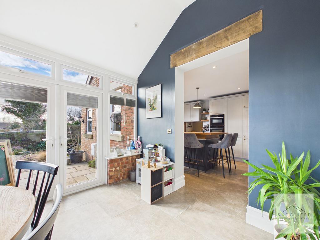 Orangery/Dining Room