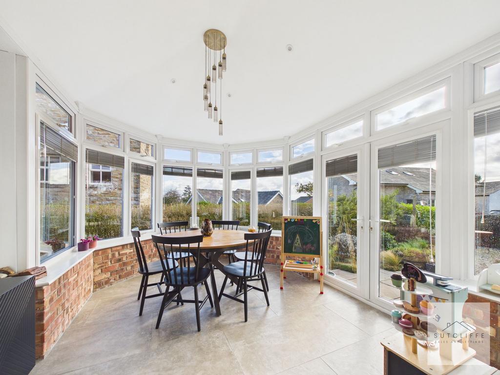 Orangery/Dining Room