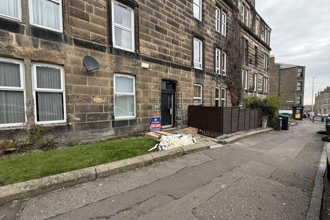 2 bedroom flat to rent, Dundee, DD2