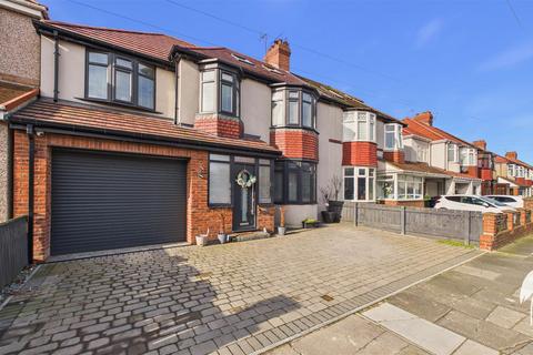 5 bedroom semi-detached house for sale, Princes Avenue, Seaburn, Sunderland