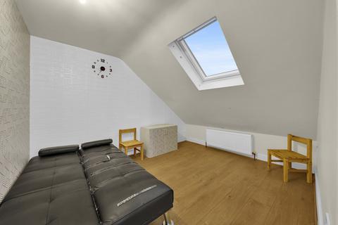 undefined, Tanners Lane, Ilford IG6