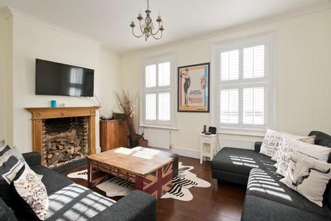 3 bedroom apartment for sale, Lochalline Street, Hammersmith, London, W6
