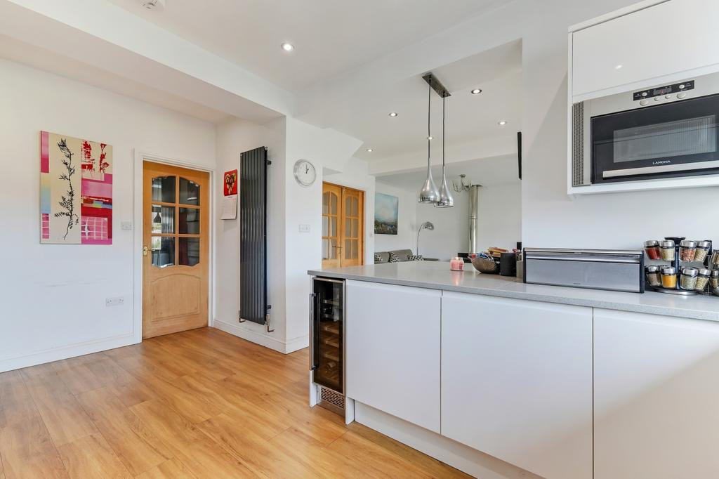 Kitchen - Family Room