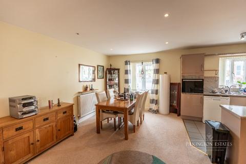 2 bedroom ground floor flat for sale, Grantley Gardens, Plymouth PL3