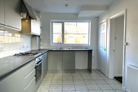 2 bedroom semi-detached house to rent, Broadlea Terrace, Leeds, LS13 2SJ