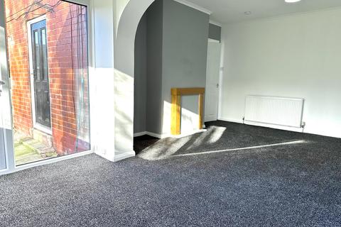2 bedroom semi-detached house to rent, Broadlea Terrace, Leeds, LS13 2SJ