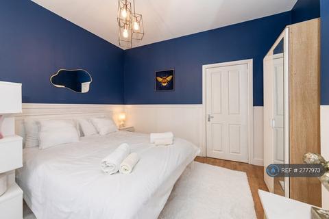 undefined, Goosbrok Road, Reading, RG4