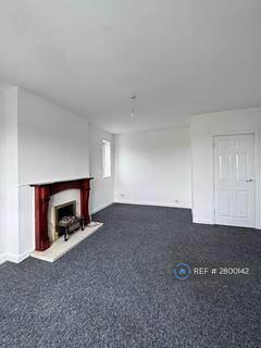 3 bedroom flat to rent, Tourhill Road, Kilmarnock, KA3