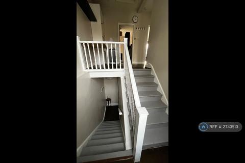 1 bedroom flat to rent, Penford Street, London, SE5