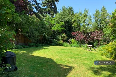 2 bedroom flat to rent, Albert Road, London, N22