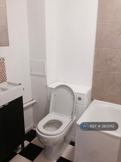 2 bedroom flat to rent, Albert Road, London, N22