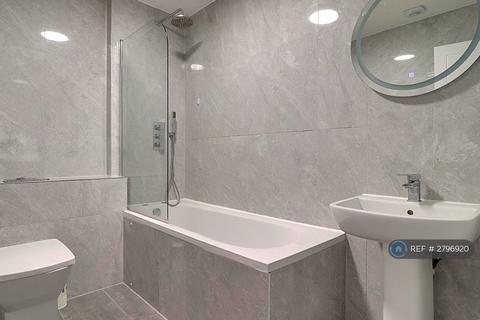 1 bedroom flat to rent, High St, Brentwood, CM14
