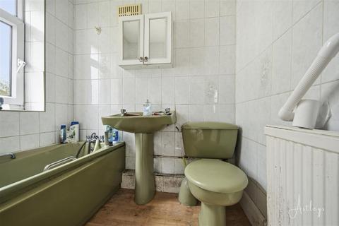 3 bedroom semi-detached house for sale, Gwynedd Avenue, Cockett, Swansea