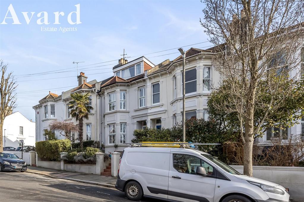 Southdown Avenue 64-011.jpg