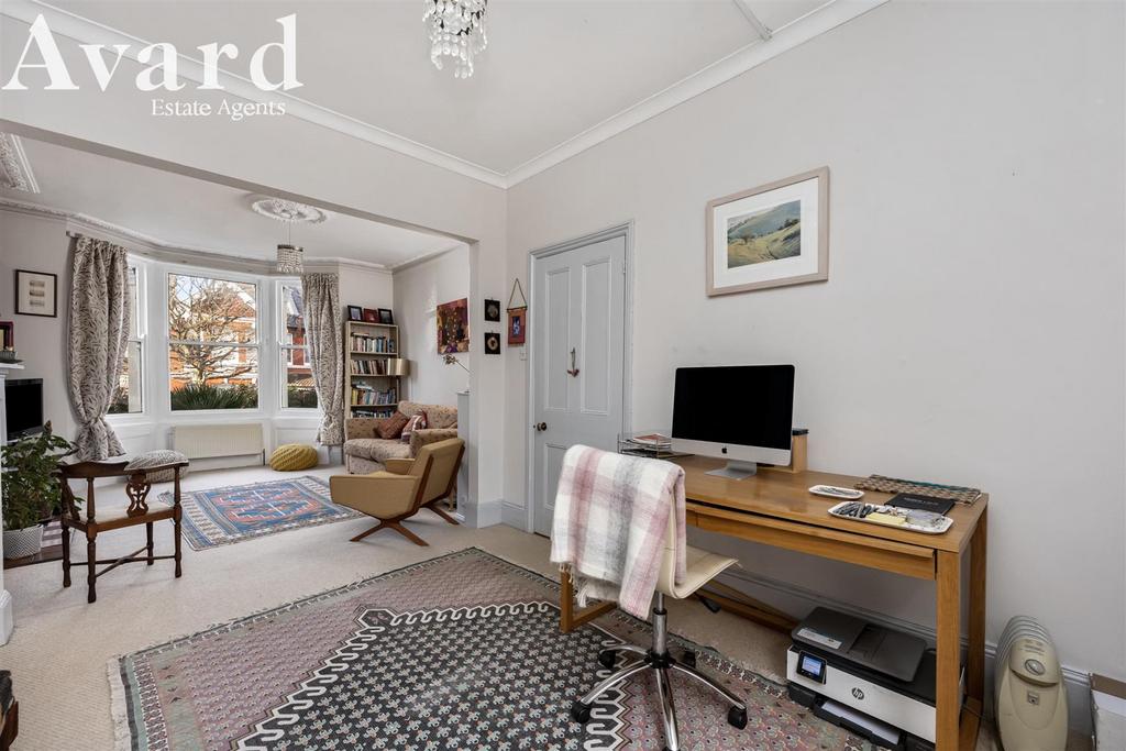 Southdown Avenue 64-017.jpg